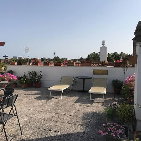 B&B Rooftop51 Ріміні Екстер'єр фото